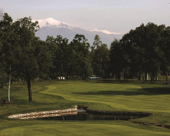 3 Nächte im Castello di Montaldo Torino und 1 Greenfee je Person (Golfclub Royal Golf i Roveri)