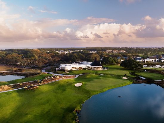 (4.) Foto von MONT CHOISY LE GOLF