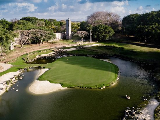 (7.) Foto von MONT CHOISY LE GOLF