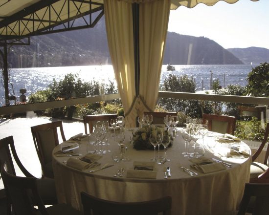5 nights with breakfast at Grand Hotel Imperiale and two green fees per person (Villa d Este Golf Club and Monticello)