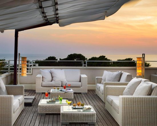 7 nights with breakfast at Hotel Versilia Lido UNA Esperienze and three green fees per person (Golf Club Forte dei Marmi, Tirrenia and Cosmopolitan)