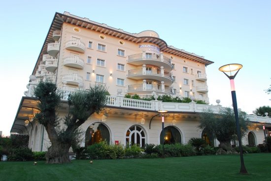 3 Übernachtungen mit Frühstück im Palace Hotel & 1 GreenFee pro Person (Adriatic Golf Club Cervia)