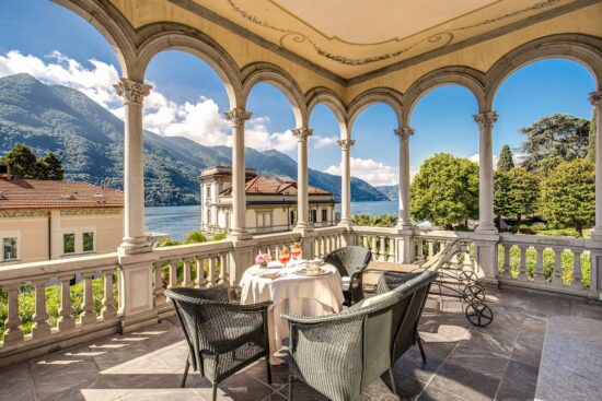 7 nights with breakfast at Grand Hotel Imperiale Resort & Spa including 3 Green fees per person (Golf Clubs: Villa d Este, La Pinetina and Monticello) and a guided Hiking Tour of Varenna's castles