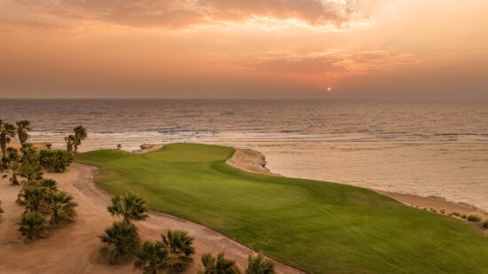 (8.) Foto di The Cascades Golf & Country Club